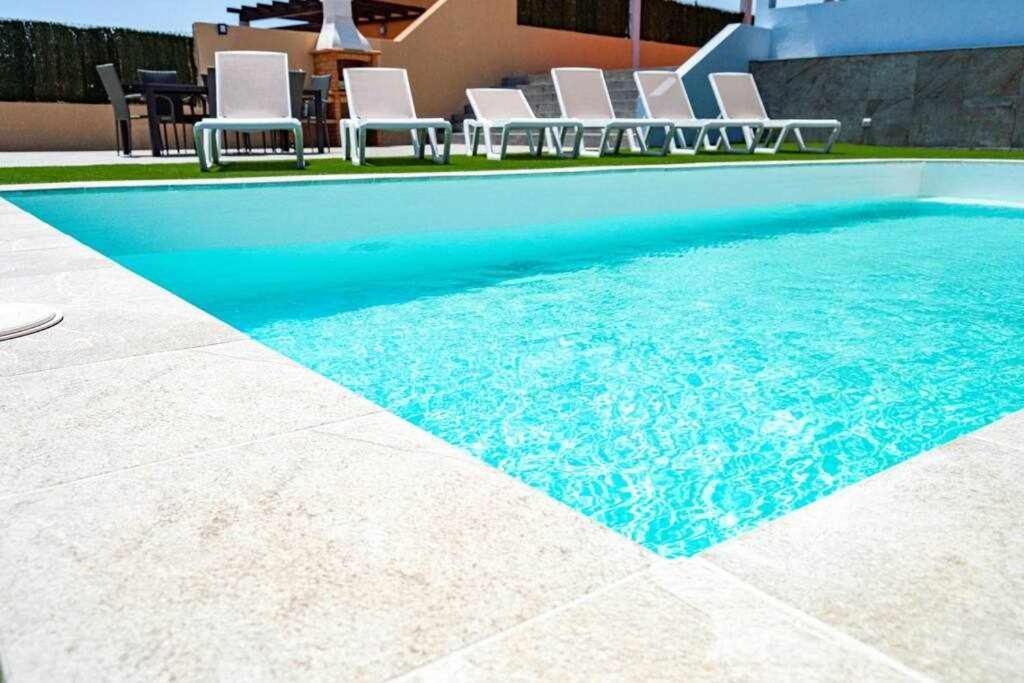 Villa Mini Golf กาเลตาเดฟุสเต ภายนอก รูปภาพ