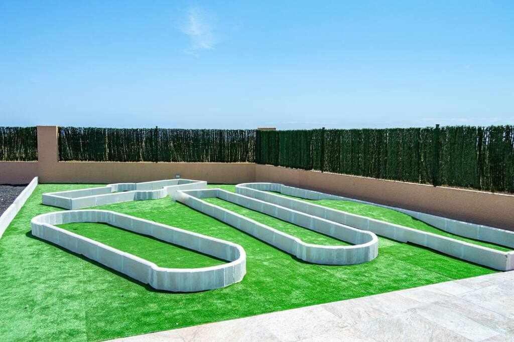 Villa Mini Golf กาเลตาเดฟุสเต ภายนอก รูปภาพ